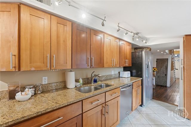 509 E York Street, Savannah, GA 31401