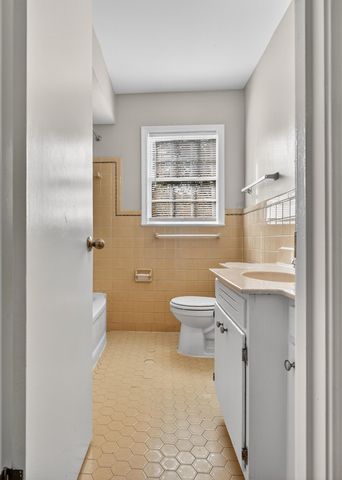 2879 BANNOCKBURN RD, Memphis, TN 38128