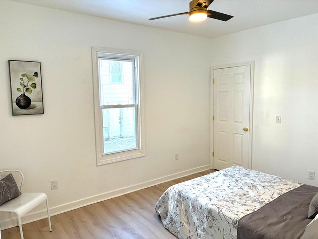 2822 N 34th STREET, Milwaukee, WI 53210