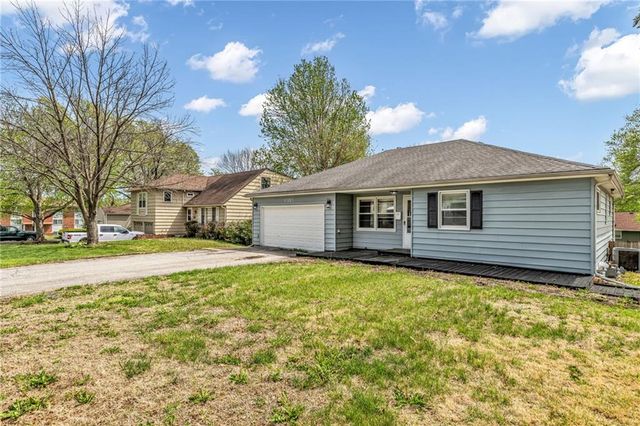 13113 W 95 Terrace, Lenexa, KS 66215