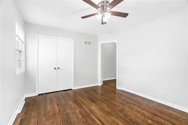 13113 W 95 Terrace, Lenexa, KS 66215