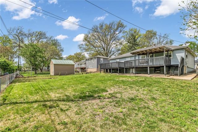 13113 W 95 Terrace, Lenexa, KS 66215