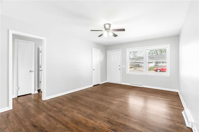 13113 W 95 Terrace, Lenexa, KS 66215