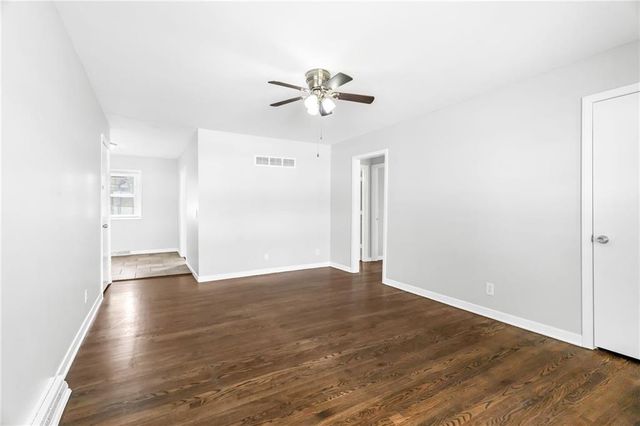 13113 W 95 Terrace, Lenexa, KS 66215