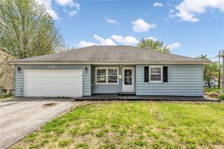 13113 W 95 Terrace, Lenexa, KS 66215