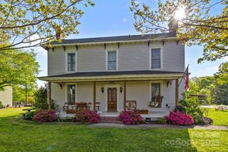1321 South Point Road, Belmont, NC 28012