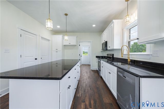 1175 Anderson Hwy, Cumberland, VA 23040