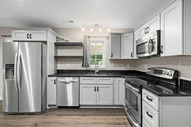 3467 S Riverbend Road, Dalton, GA 30721