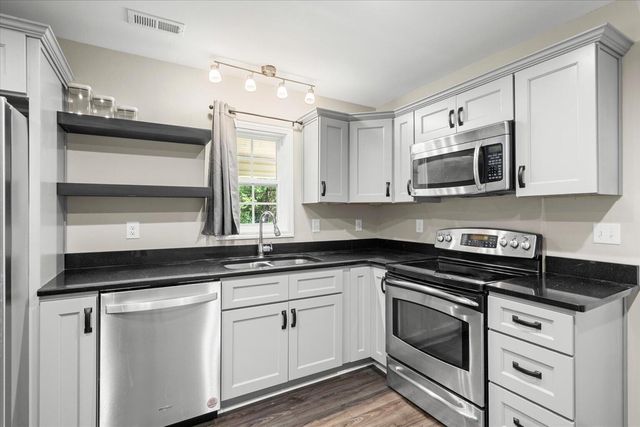 3467 S Riverbend Road, Dalton, GA 30721