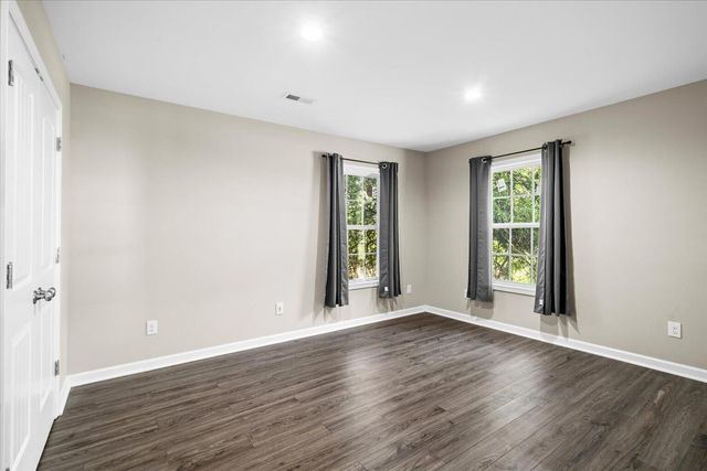 3467 S Riverbend Road, Dalton, GA 30721