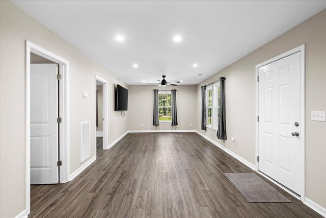 3467 S Riverbend Road, Dalton, GA 30721