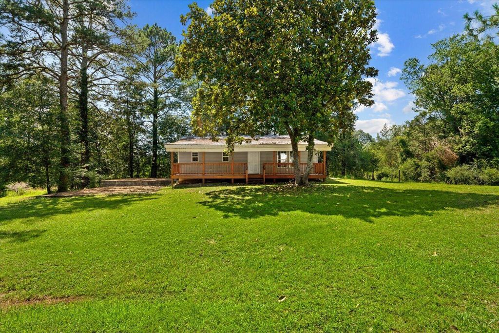 3467 S Riverbend Road, Dalton, GA 30721