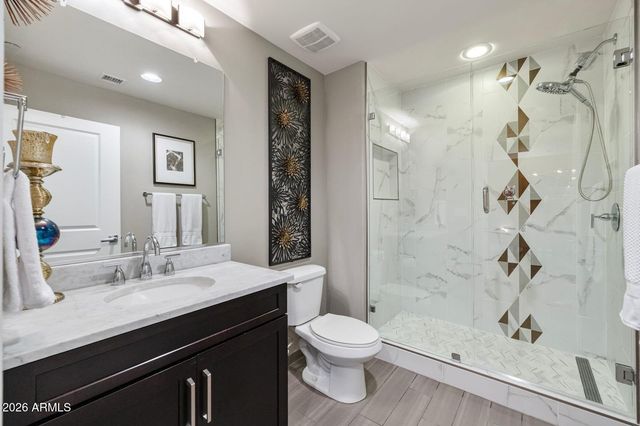 4803 N WOODMERE FAIRWAY -- 1005, Scottsdale, AZ 85251