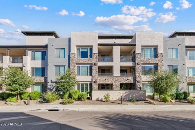 4803 N WOODMERE FAIRWAY -- 1005, Scottsdale, AZ 85251