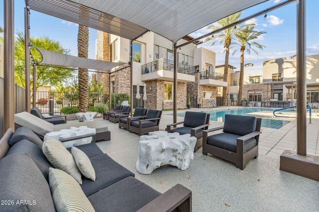 4803 N WOODMERE FAIRWAY -- 1005, Scottsdale, AZ 85251