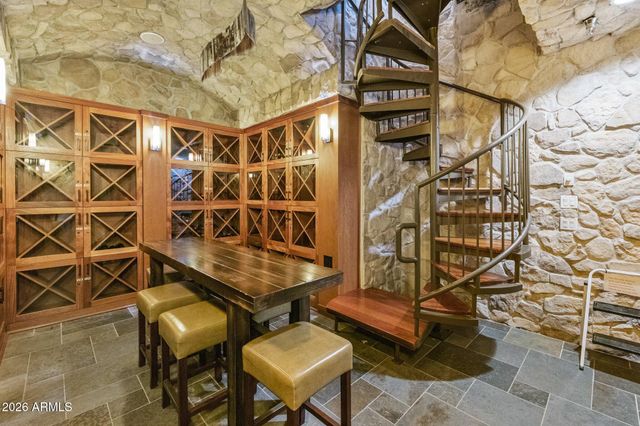 4803 N WOODMERE FAIRWAY -- 1005, Scottsdale, AZ 85251