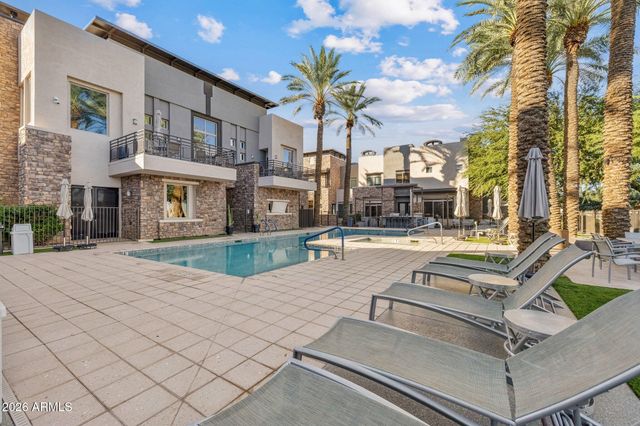 4803 N WOODMERE FAIRWAY -- 1005, Scottsdale, AZ 85251