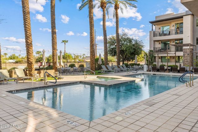 4803 N WOODMERE FAIRWAY -- 1005, Scottsdale, AZ 85251