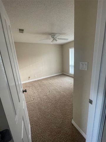 100 Harbor Drive 102A, Runaway Bay, TX 76426