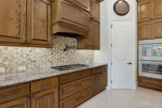 2506 Pikes Peak, Cedar Hill, TX 75104