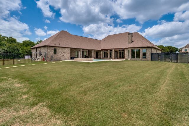 2506 Pikes Peak, Cedar Hill, TX 75104