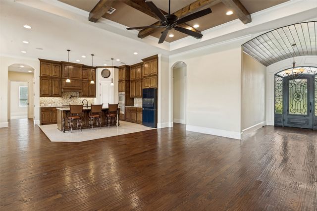 2506 Pikes Peak, Cedar Hill, TX 75104