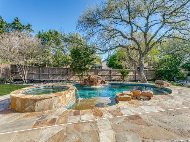 24834 Fairway Springs, San Antonio, TX 78260