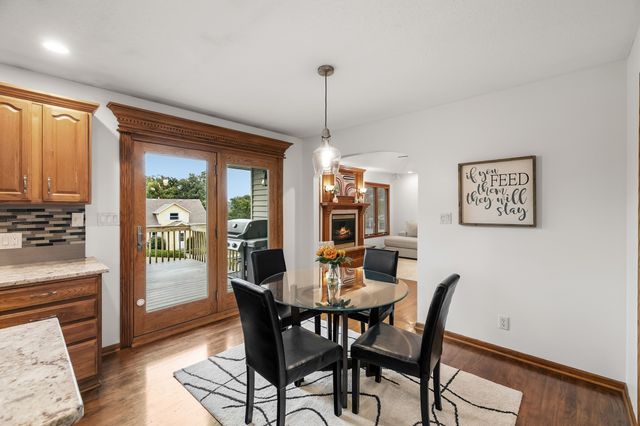 7405 Goodman Drive, Urbandale, IA 50322