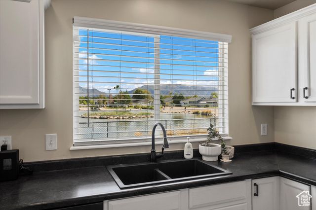 5116 S 4300 W, Hooper, UT 84315