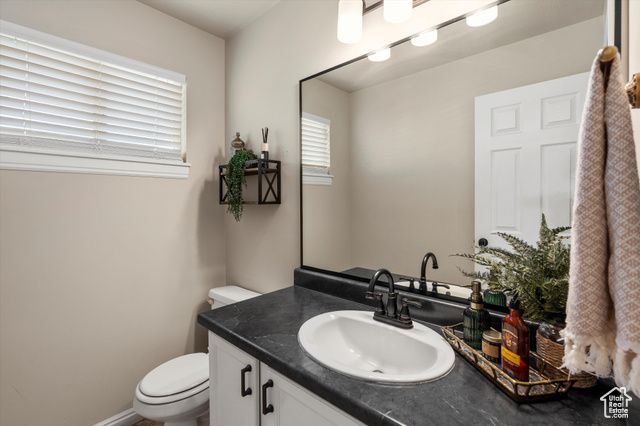 5116 S 4300 W, Hooper, UT 84315