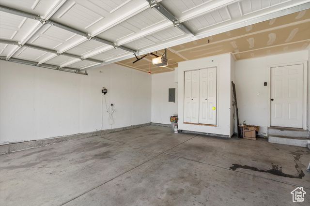 5116 S 4300 W, Hooper, UT 84315
