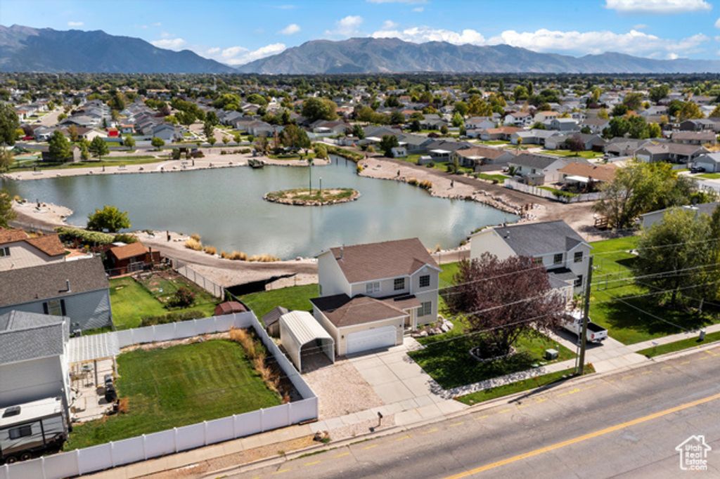 5116 S 4300 W, Hooper, UT 84315