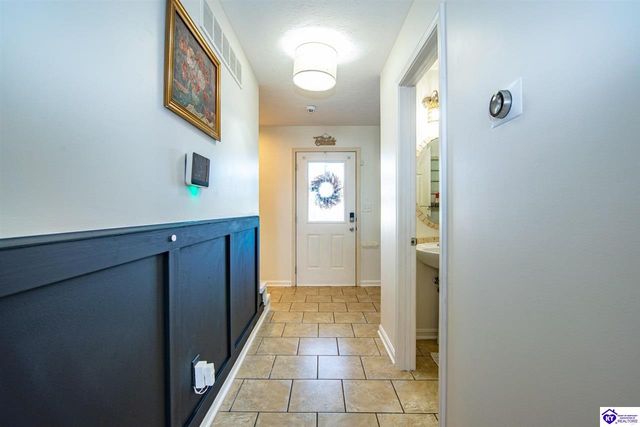 5013 S Woodland Drive, Radcliff, KY 40160