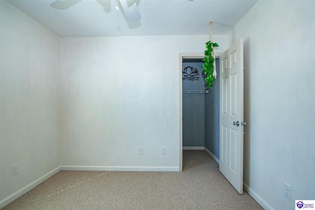 5013 S Woodland Drive, Radcliff, KY 40160