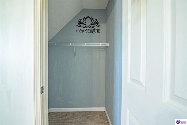 5013 S Woodland Drive, Radcliff, KY 40160