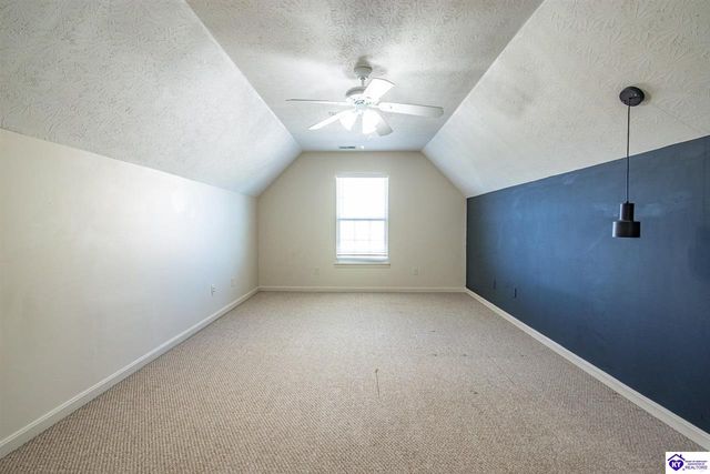 5013 S Woodland Drive, Radcliff, KY 40160