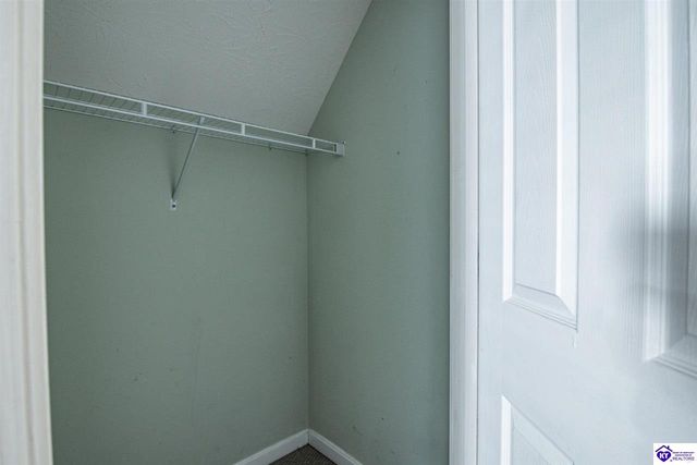 5013 S Woodland Drive, Radcliff, KY 40160