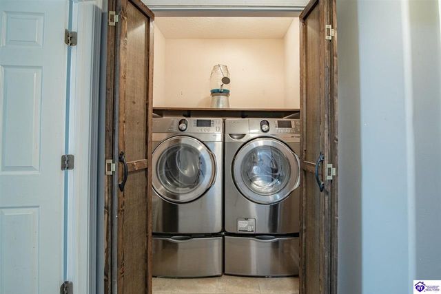 5013 S Woodland Drive, Radcliff, KY 40160