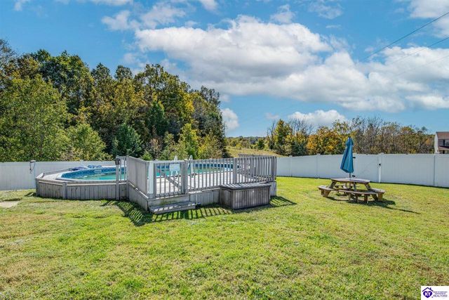 5013 S Woodland Drive, Radcliff, KY 40160