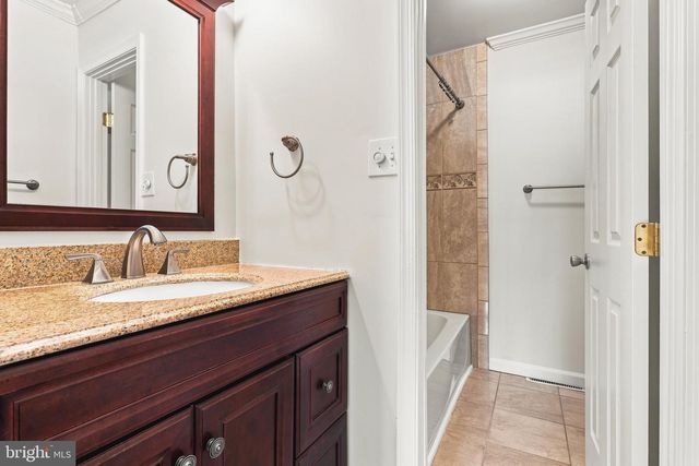 530 HOLLY HUNT RD, Baltimore, MD 21220