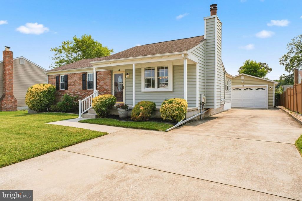 530 HOLLY HUNT RD, Baltimore, MD 21220