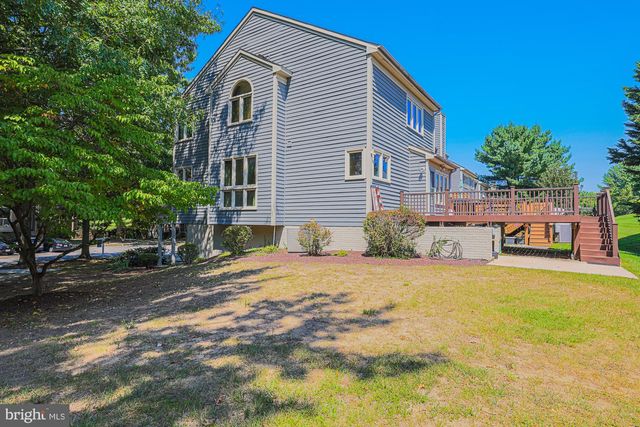 11 STRIDESHAM CT, Baltimore, MD 21209
