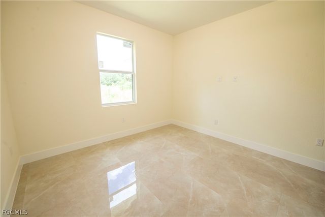 3407 E 5th ST, Lehigh Acres, FL 33972