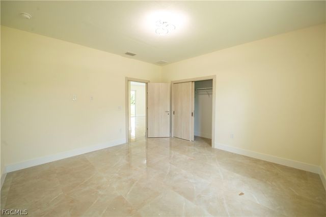 3407 E 5th ST, Lehigh Acres, FL 33972