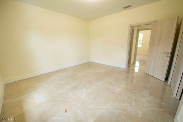 3407 E 5th ST, Lehigh Acres, FL 33972