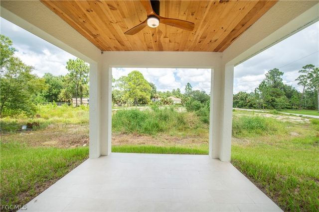 3407 E 5th ST, Lehigh Acres, FL 33972