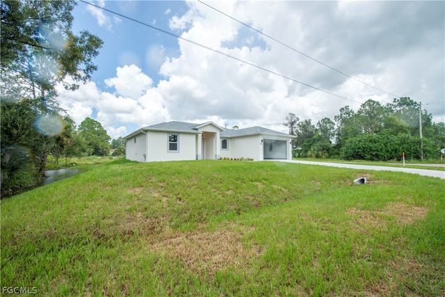 3407 E 5th ST, Lehigh Acres, FL 33972