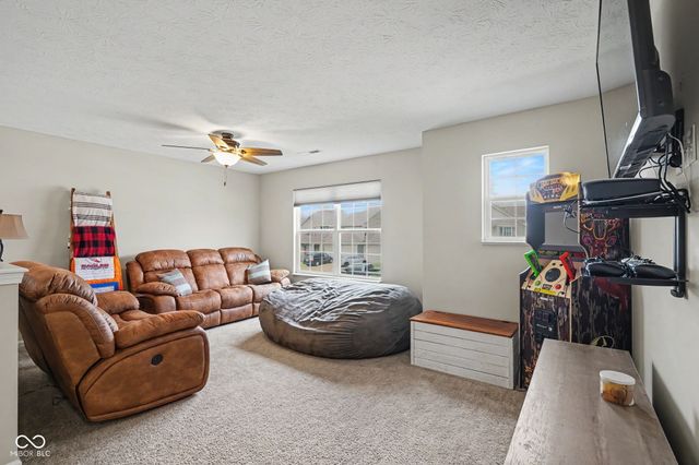 3224 Sand Walk Drive, Kokomo, IN 46902