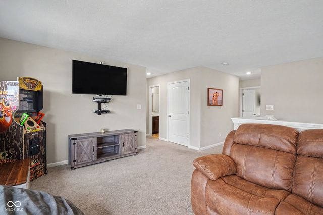 3224 Sand Walk Drive, Kokomo, IN 46902