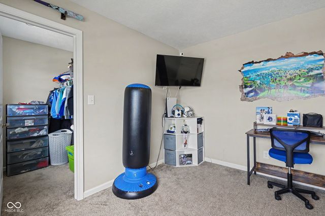 3224 Sand Walk Drive, Kokomo, IN 46902